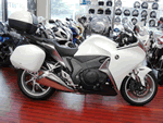 10 VFR1200F